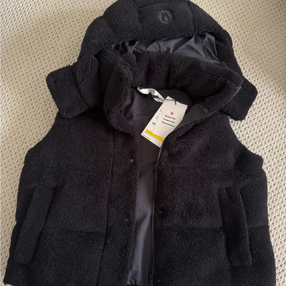 lululemon athletica Black  Wunder Puff Textured Fleece Vest NWT Sz 8
